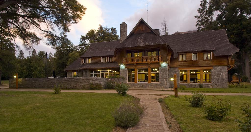 Hosteria Futalaufquen Lago Futalaufquen Екстериор снимка