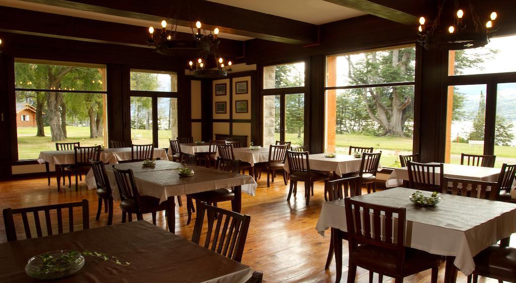 Hosteria Futalaufquen Lago Futalaufquen Екстериор снимка