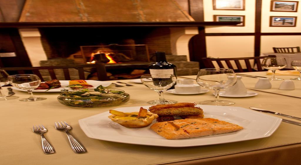 Hosteria Futalaufquen Lago Futalaufquen Екстериор снимка