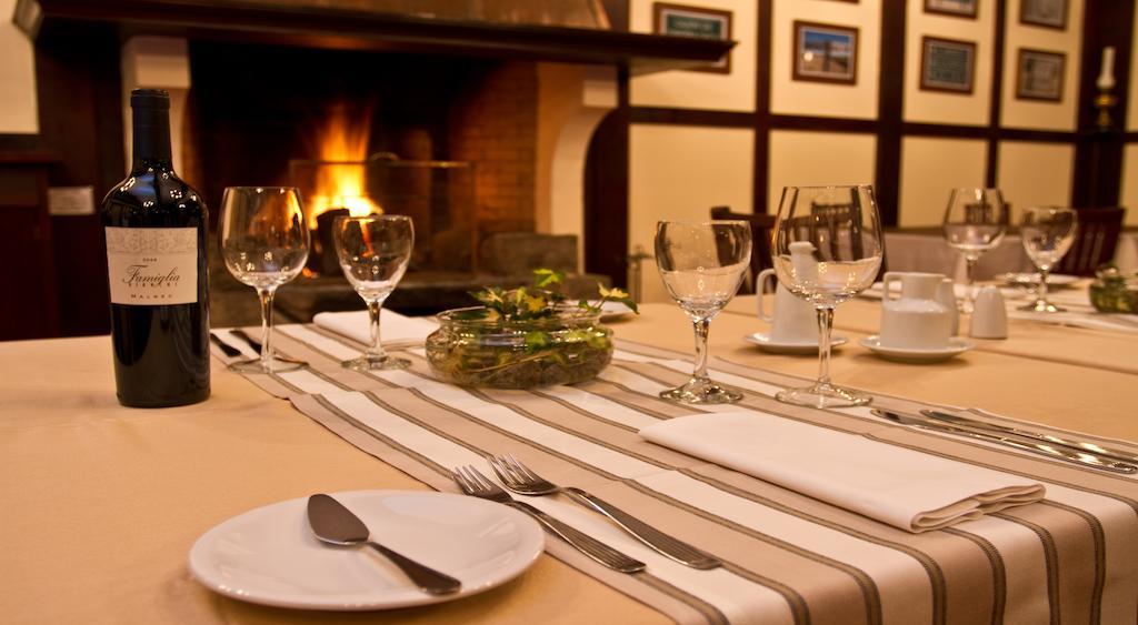 Hosteria Futalaufquen Lago Futalaufquen Екстериор снимка