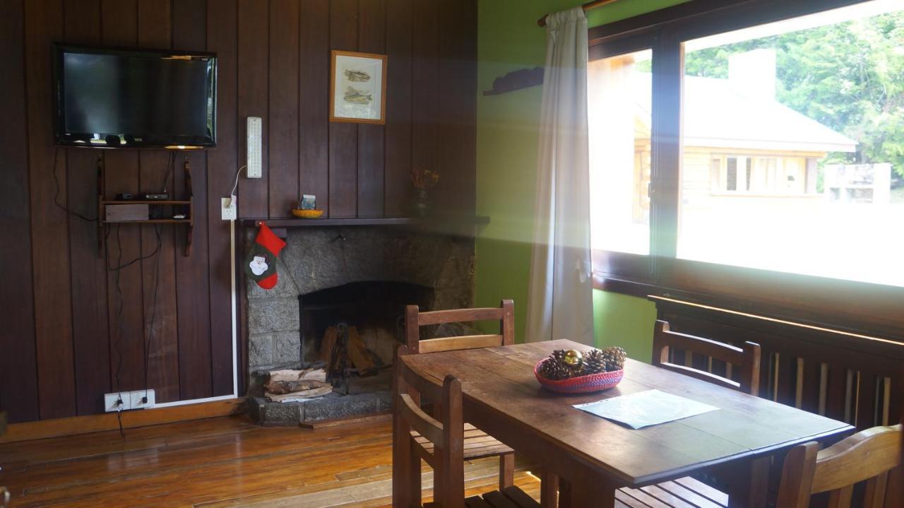 Hosteria Futalaufquen Lago Futalaufquen Екстериор снимка
