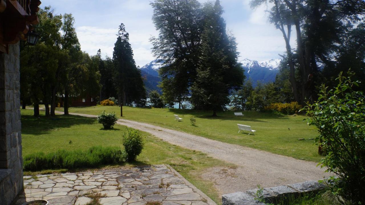 Hosteria Futalaufquen Lago Futalaufquen Екстериор снимка