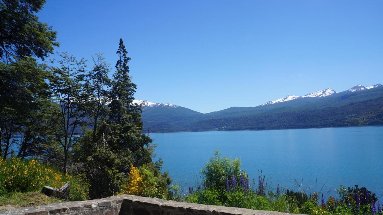 Hosteria Futalaufquen Lago Futalaufquen Екстериор снимка