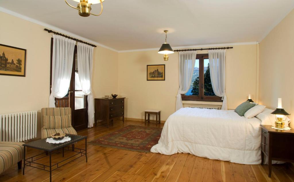 Hosteria Futalaufquen Lago Futalaufquen Екстериор снимка